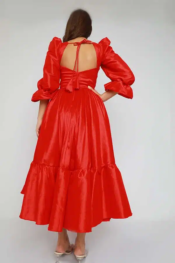 فستان احمر شانتون