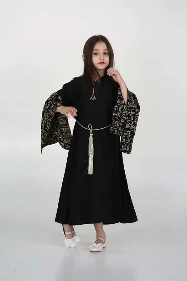 جلابية بناتي بأكمام واسعة