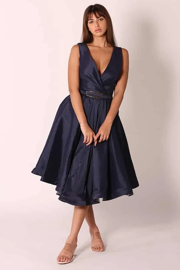 فستان سهرة كحلي قصير شانتون