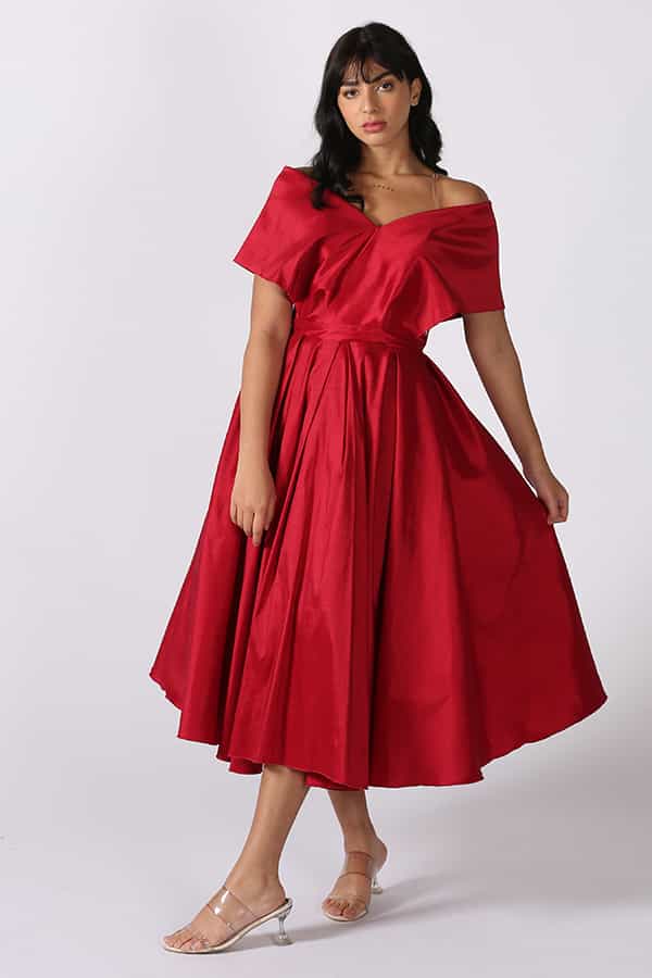 فستان قصير احمر