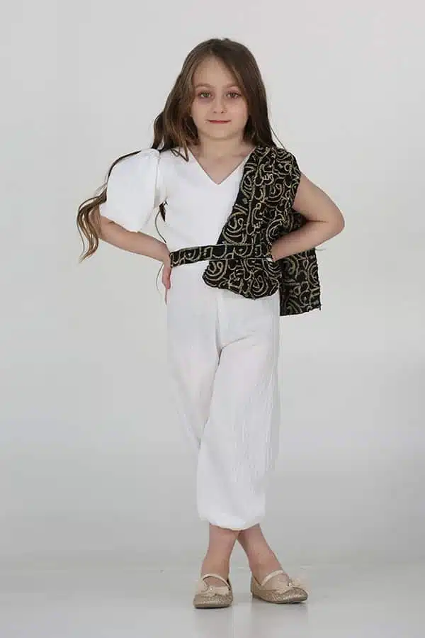 جمبسوت بناتي مزين بشال مطرز