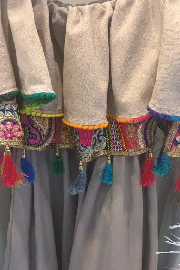 جلابية بناتي بكلفة هندية على الصدر