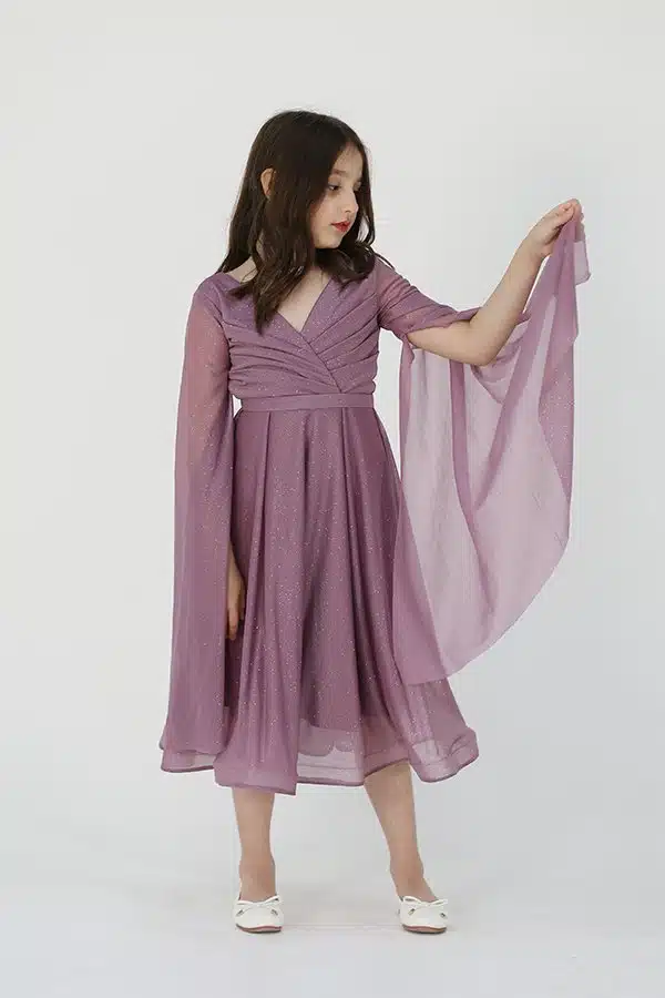 فستان مناسبات بناتي بأكمام طويلة واسعة