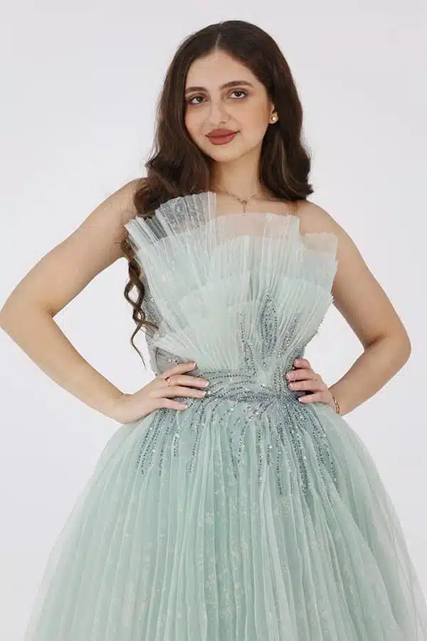 فستان سهرة بيليسة مطرز