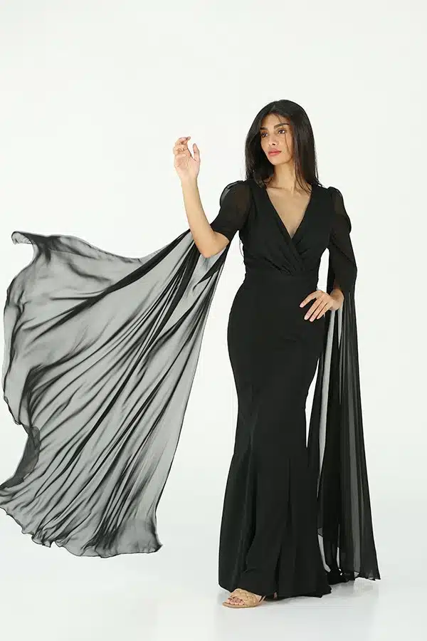 فستان سهرة باكمام منديل