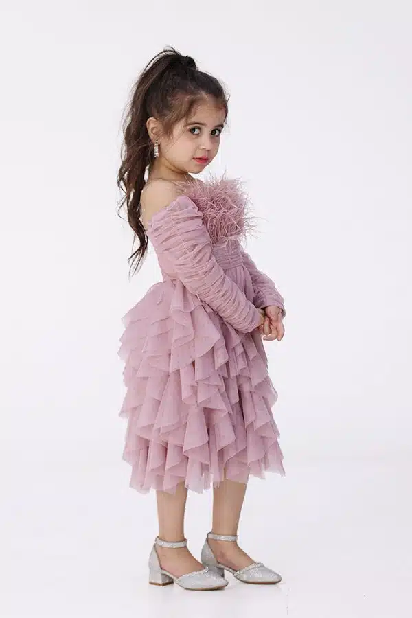 فستان بناتي تل بأكمام