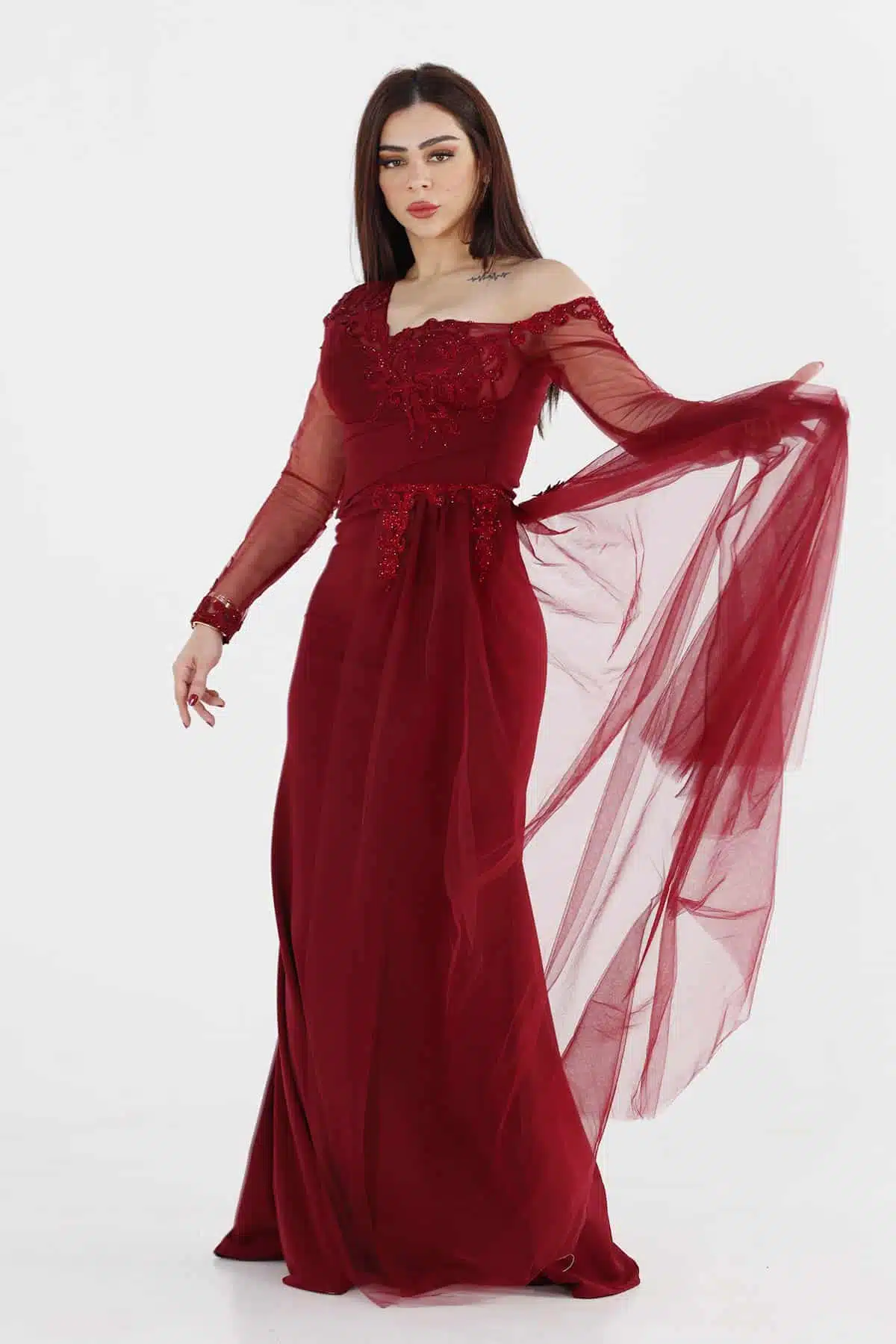 فستان سهرة عودي باكمام