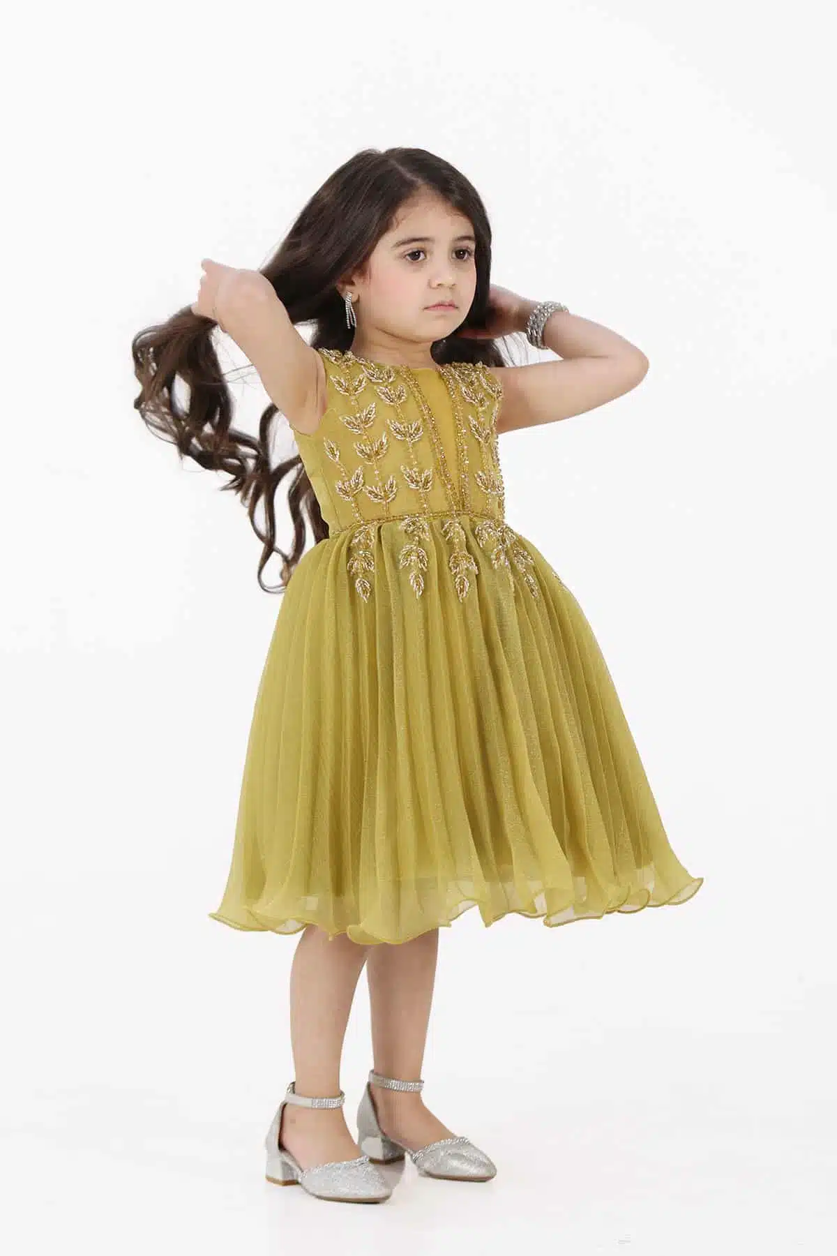 فستان بناتي كموني مطرز