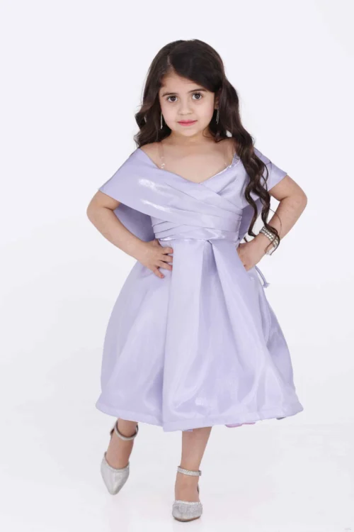 فستان سهرة راقي بأكمام طويلة