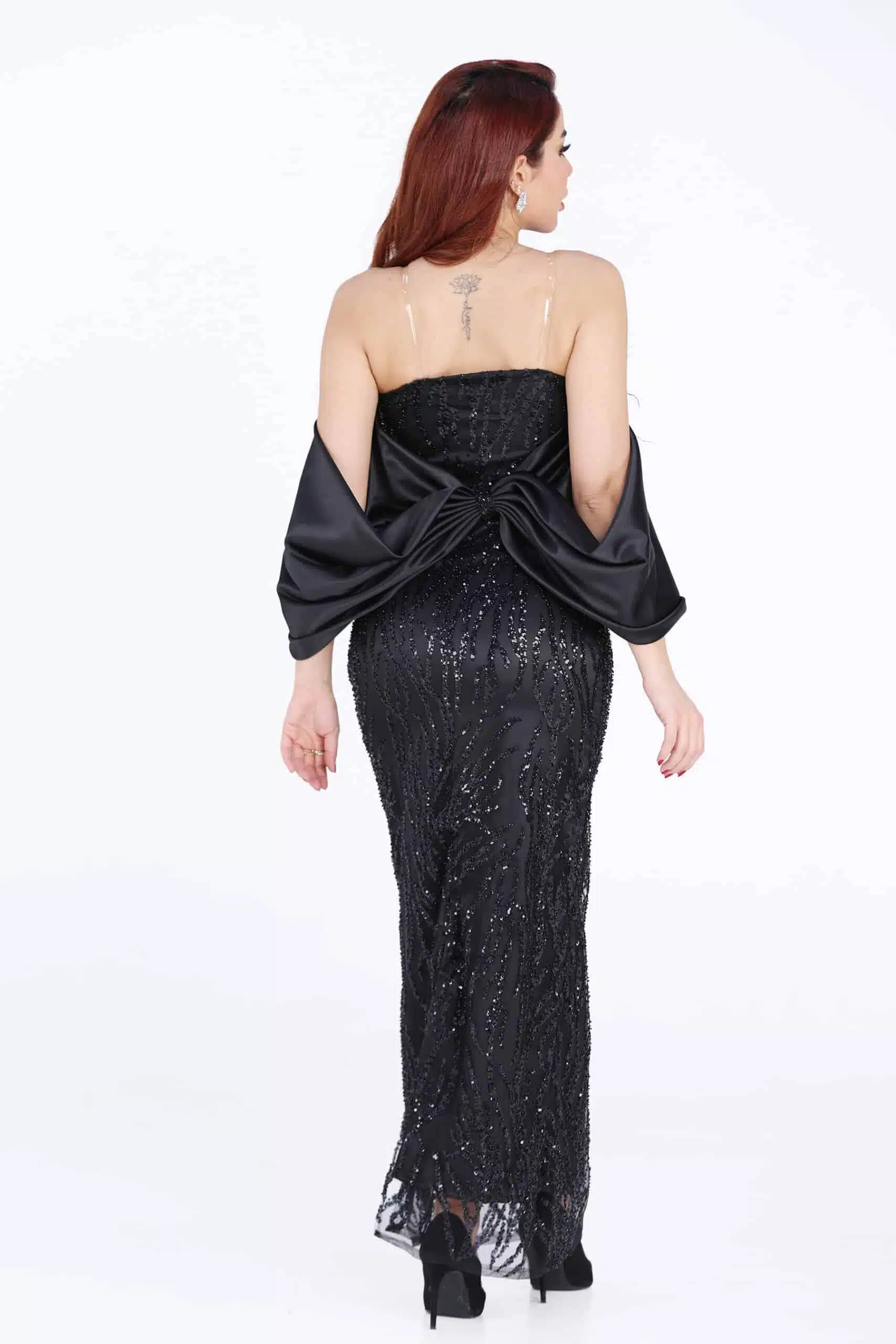 فستان سهرة بتطريز يدوي ترتر فستان سهرة بتطريز يدوي ترتر