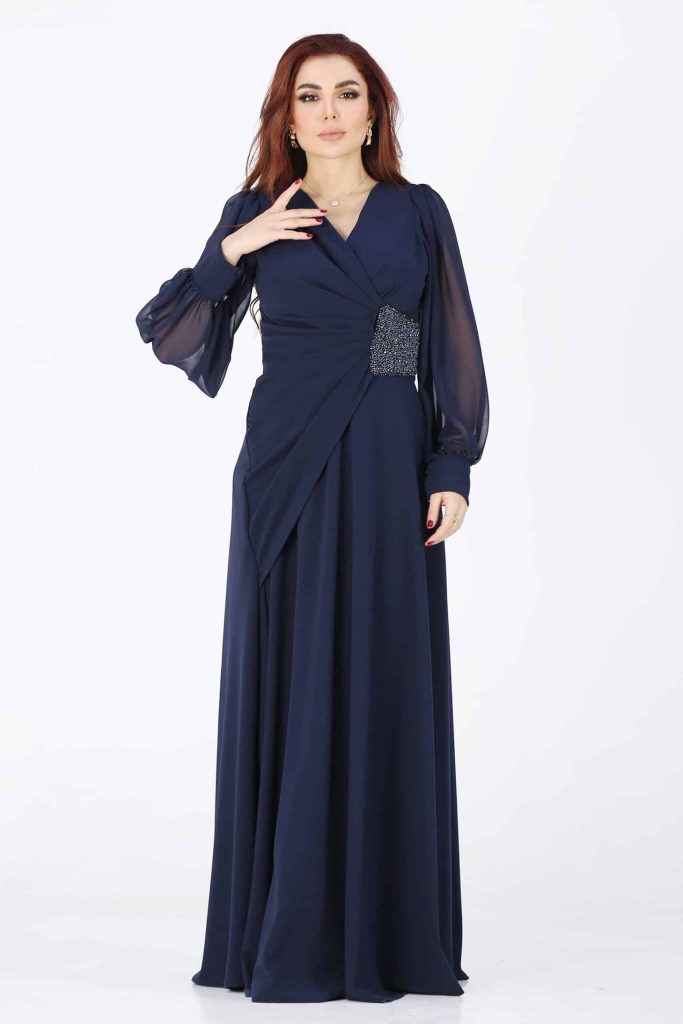 فستان سهرة رائع بأكمام طويلة