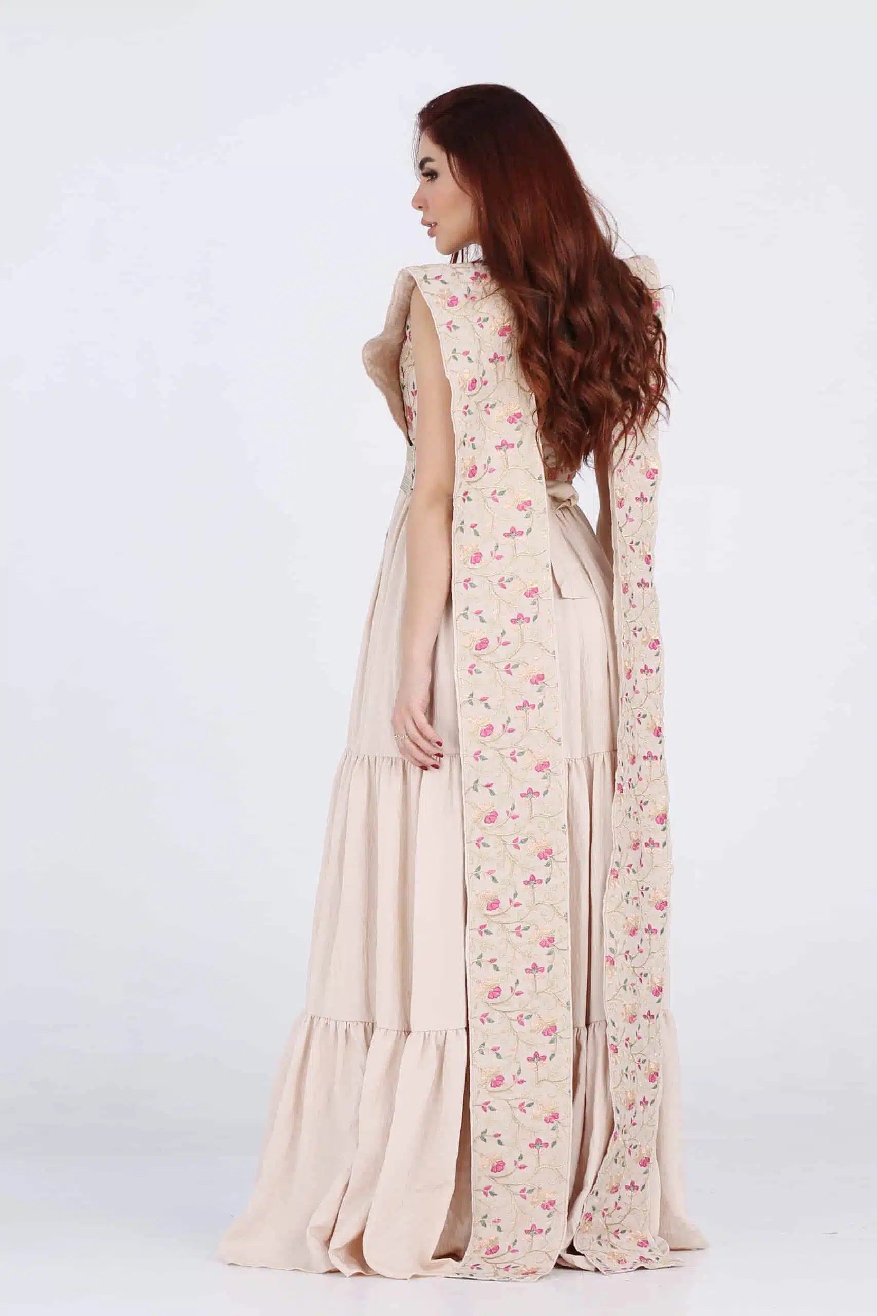 ⁦جلابية العيد بشال طويل مطرز⁩ - الصورة ⁦2⁩