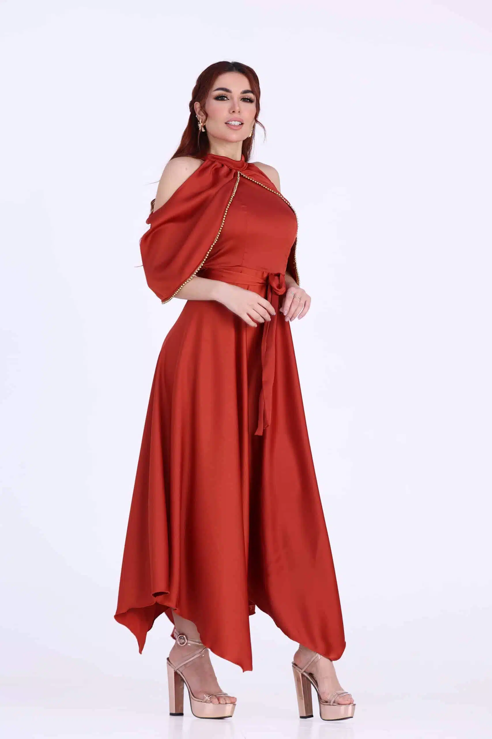 فستان نسائي ناعم خناقي