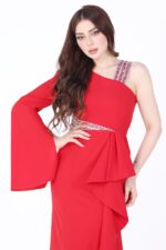 فستان ناعم أحمر روماني