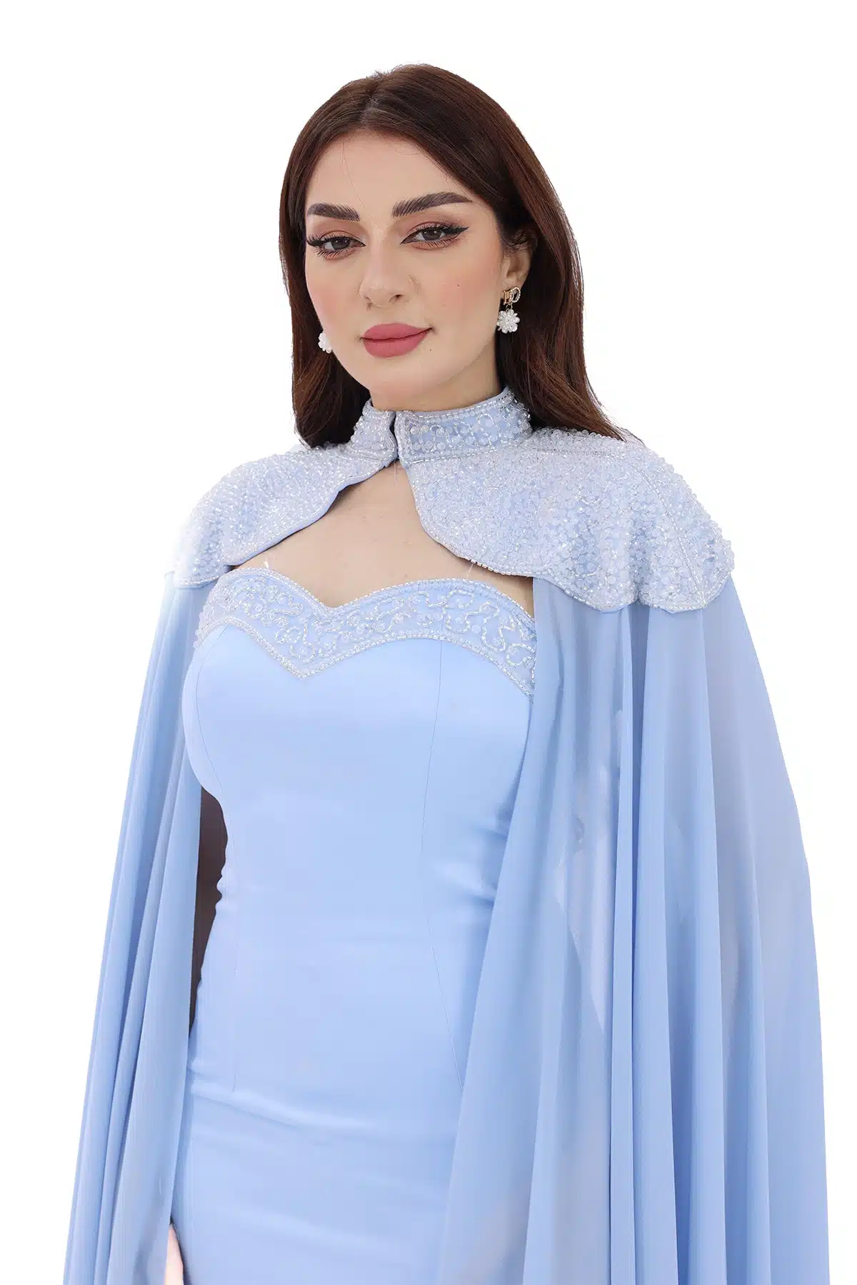 فستان سهرة بأكمام