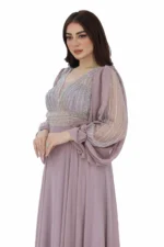 فستان شيفون بتطريز يدوي