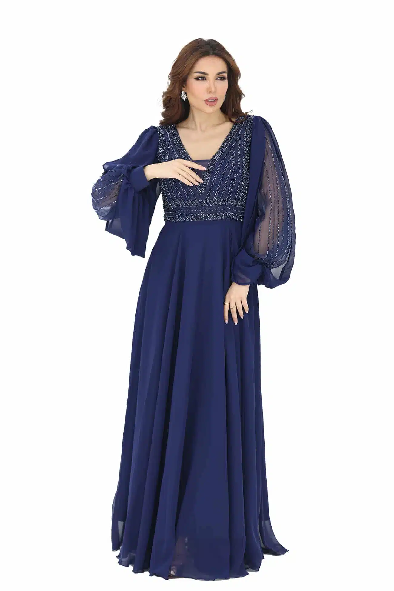 فستان شيفون بتطريز يدوي