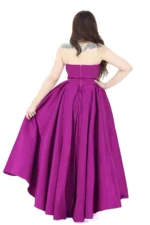 فستان سهرة فوشي بتطريز بالصدر