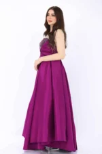 فستان سهرة فوشي بتطريز بالصدر