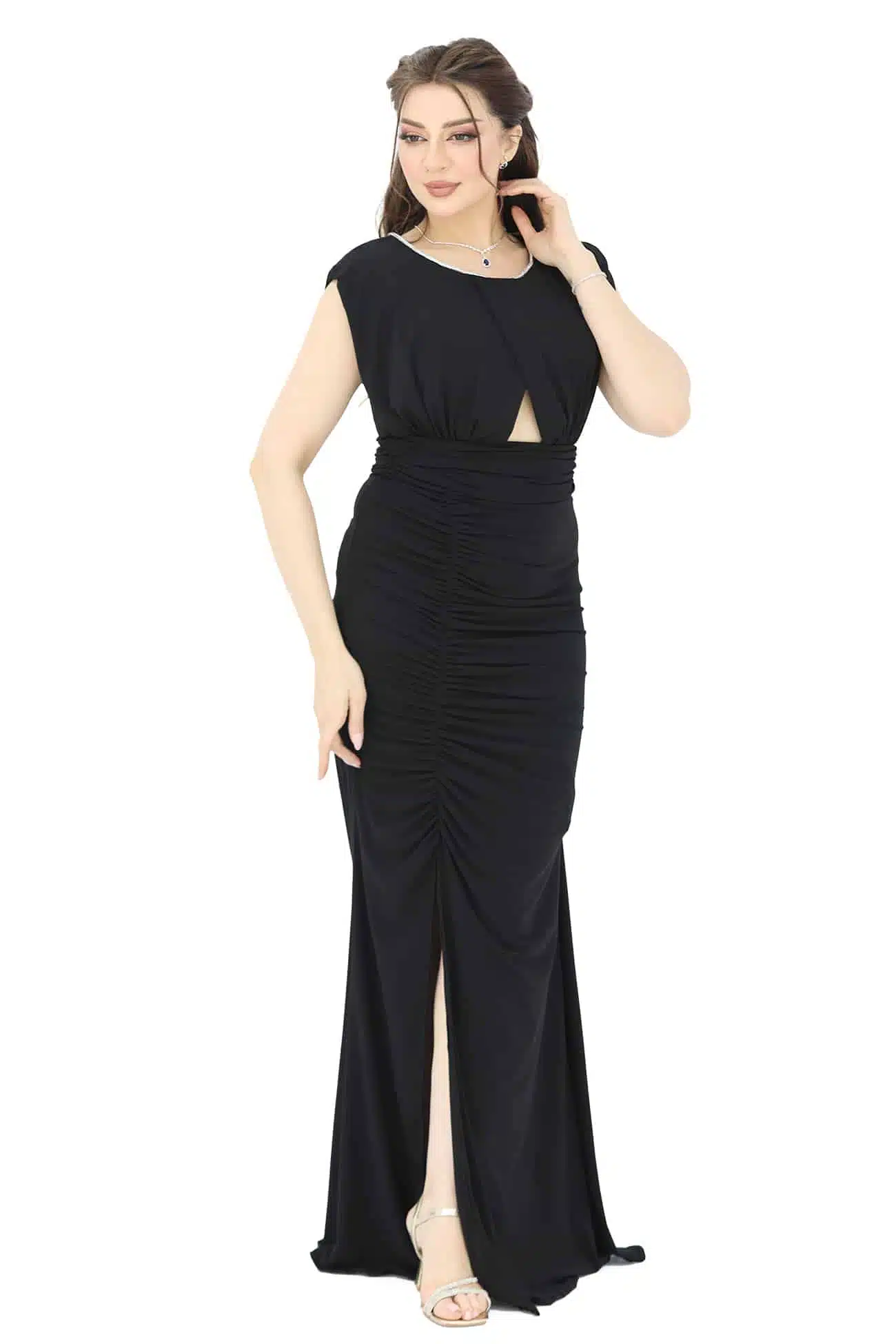 فستان ناعم بتصميم روماني