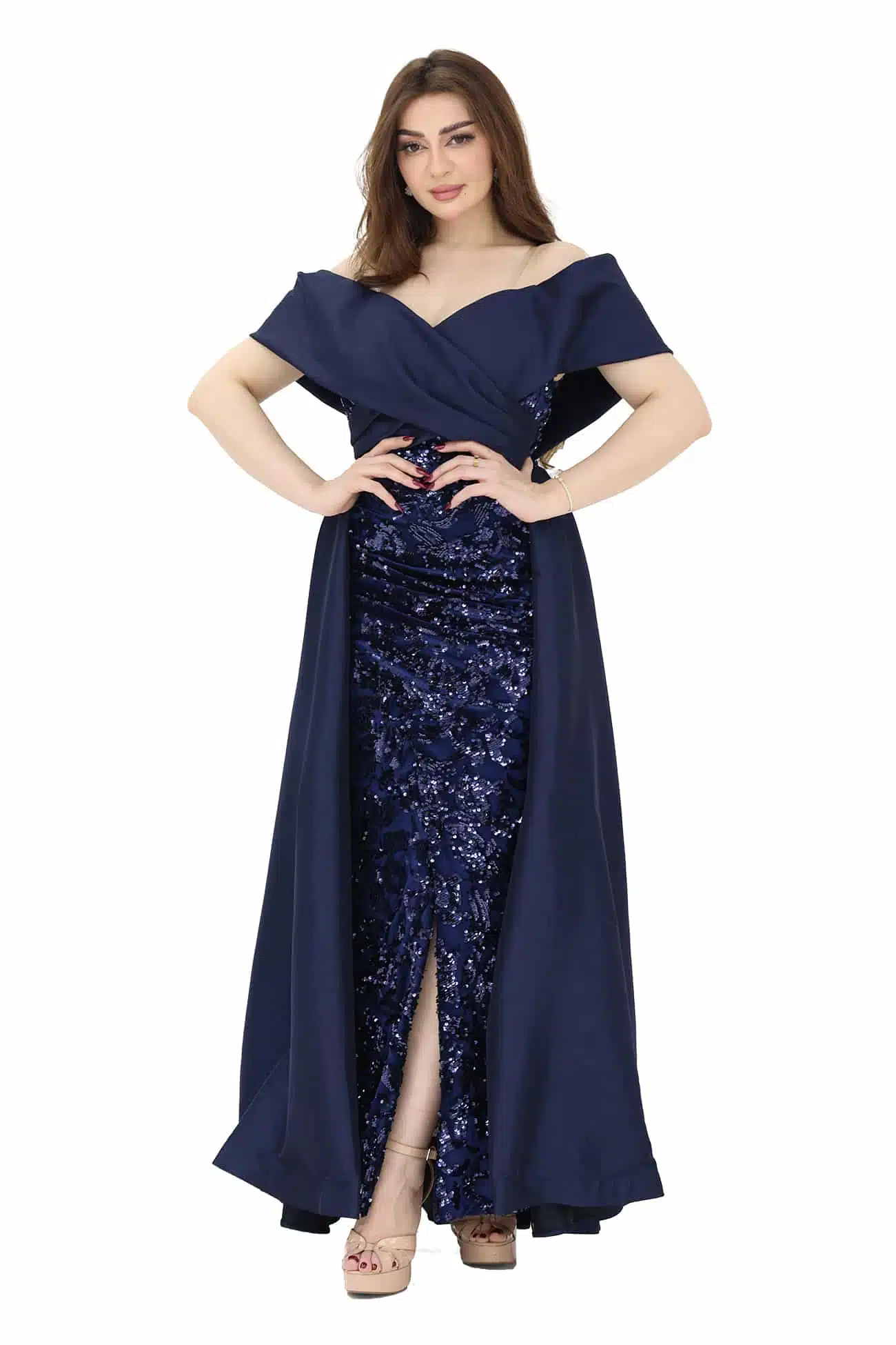 فستان شتوي بتصميم كلاسيك