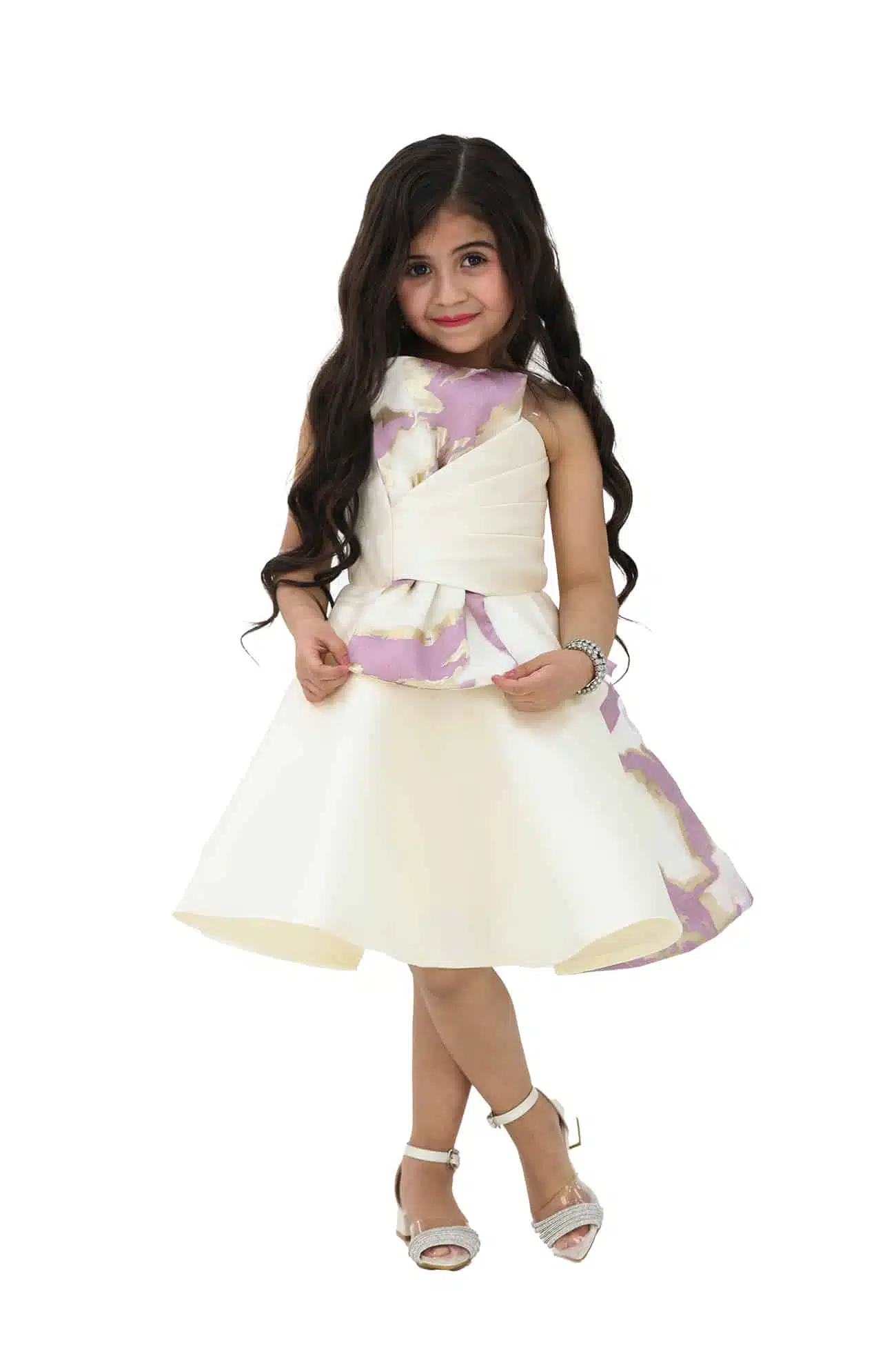 فستان بناتي بفيونكة بالصدر فستان بناتي بفيونكة بالصدر