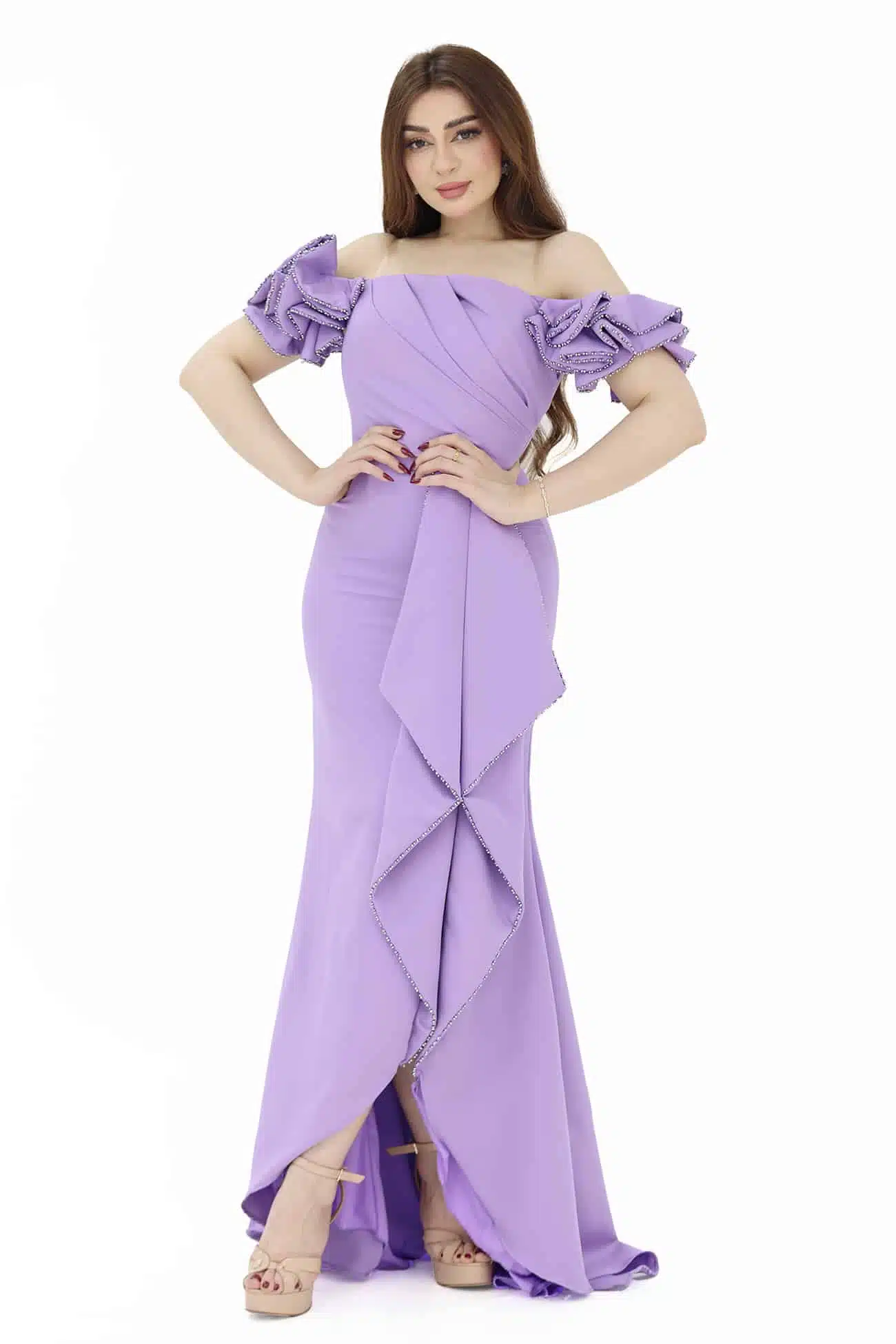 فستان سواريه ناعم بتصميم راقي