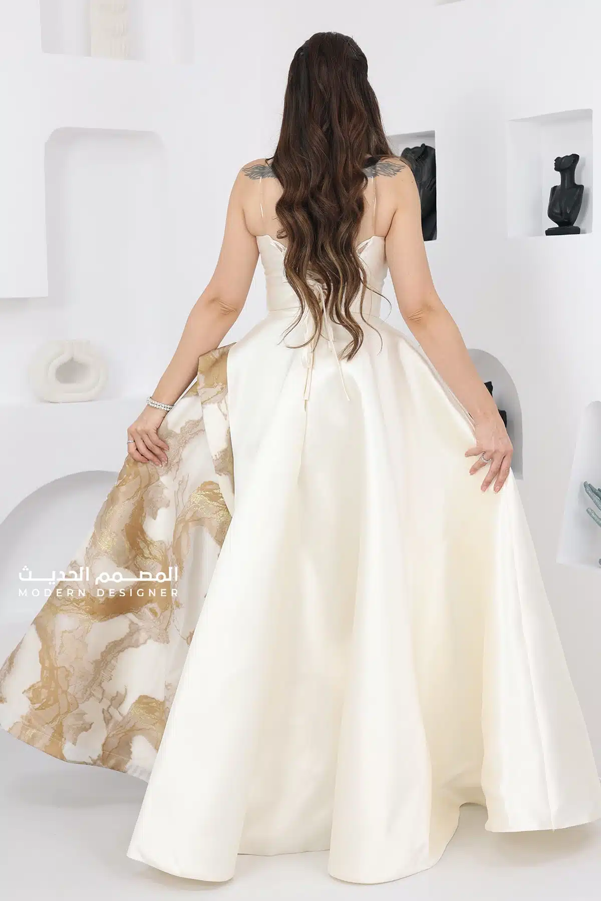 فستان سهره بفيونكة بالصدر