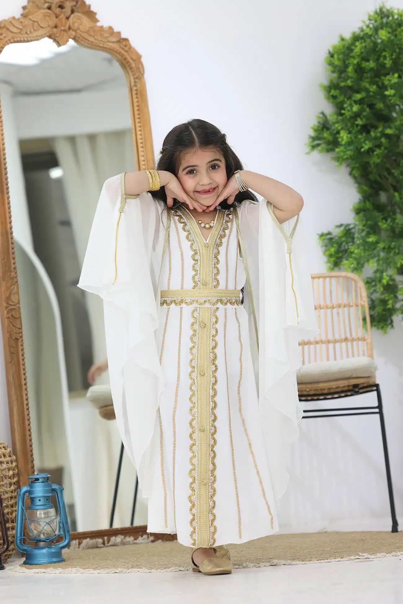 جلابية العيد بناتي فخمه جلابية العيد بناتي فخمه
