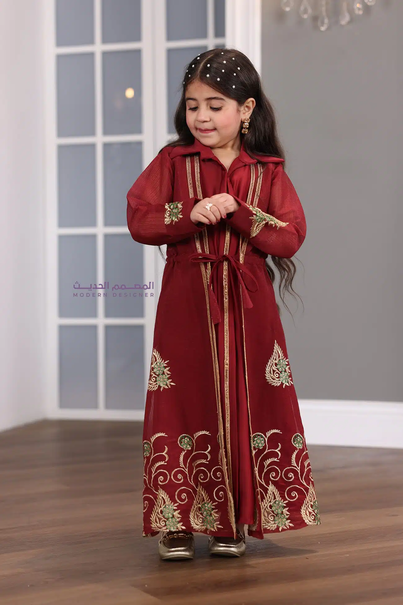 جلابية بناتي مغربي بتطريز ذهبي