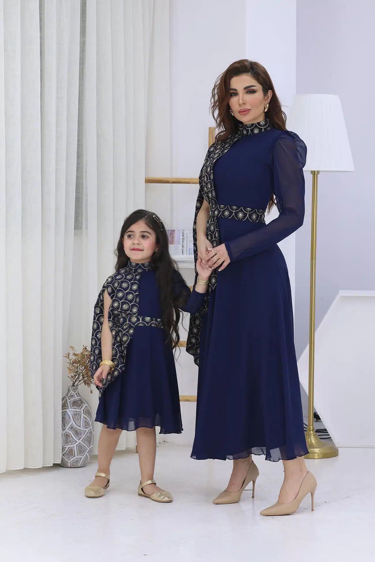 جلابية بناتي كحلي انيقة