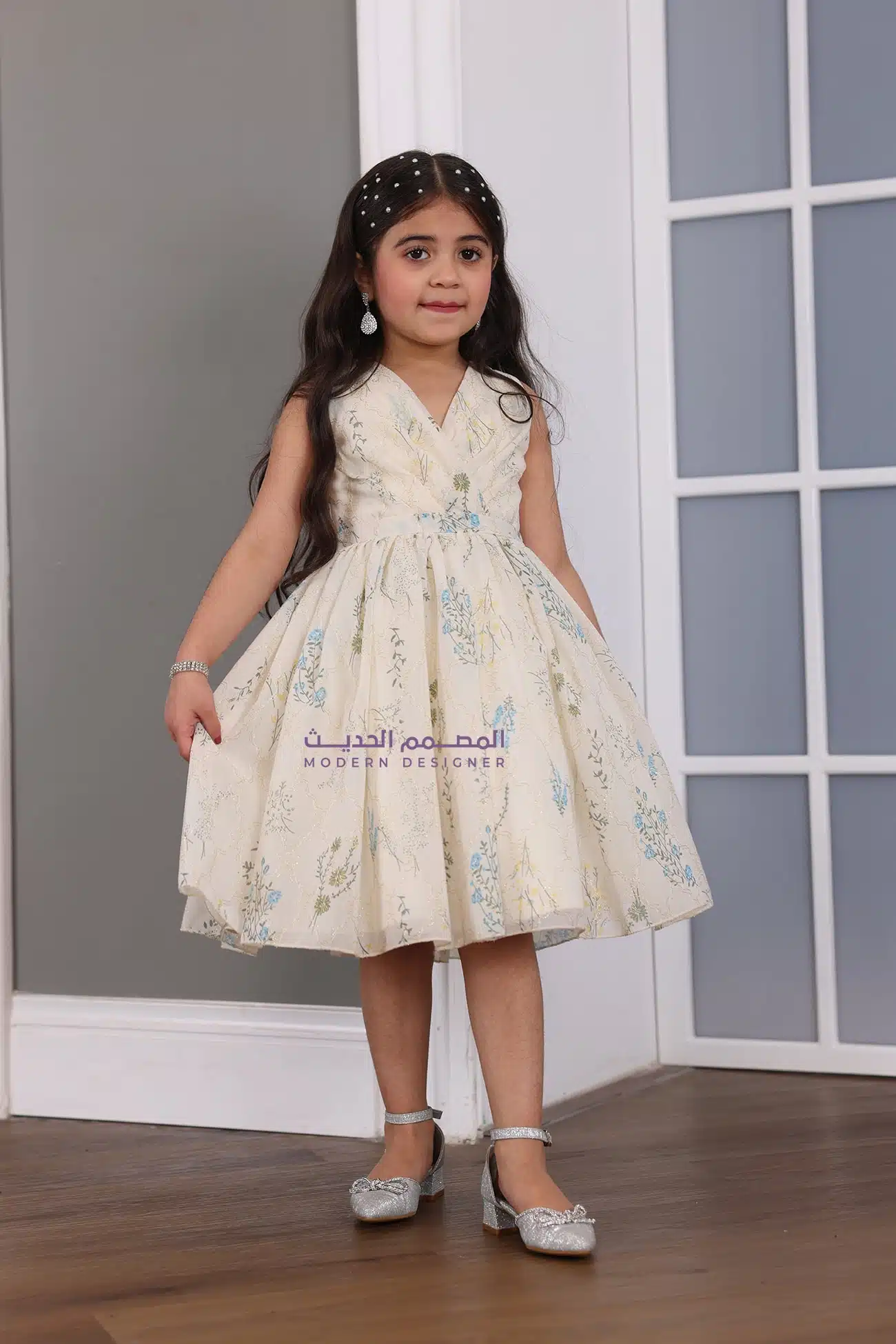 فستان بناتي مشجر باكمام طويله