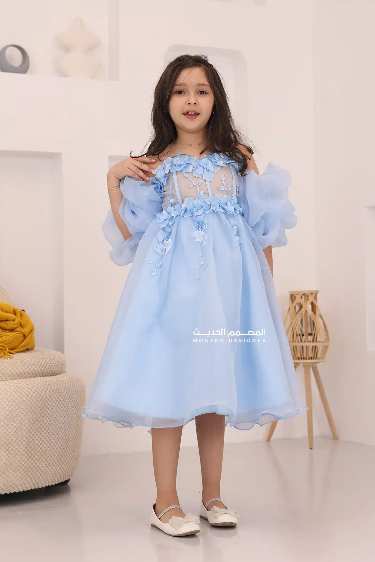 فستان بناتي فخم بأكمام بوف فستان بناتي فخم بأكمام بوف