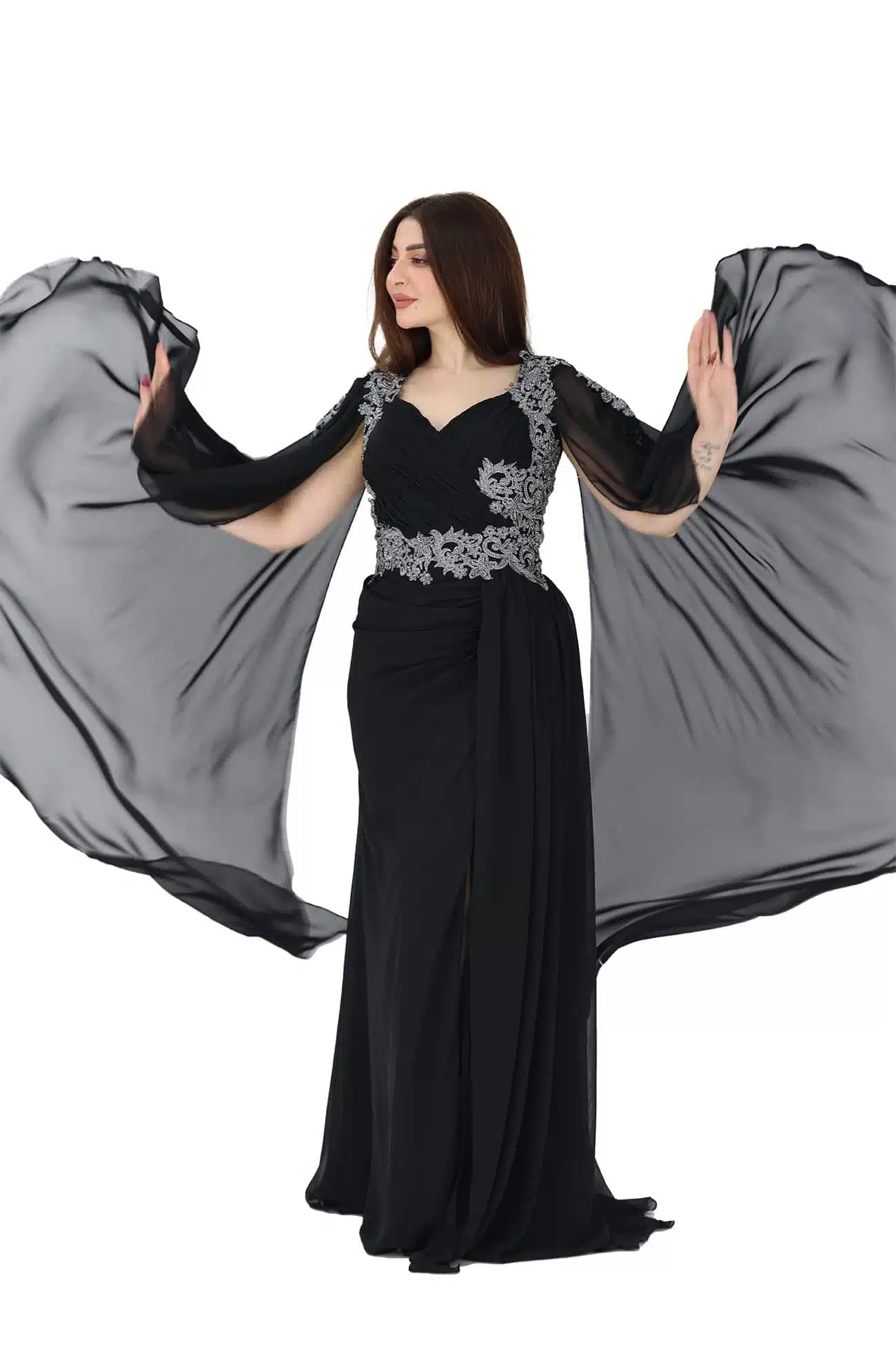 فستان راقي بتطريز فخم