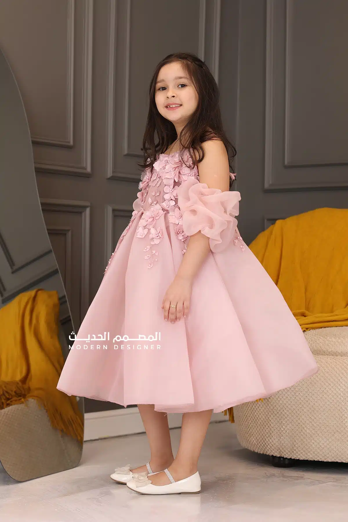 فستان بناتي فخم بأكمام بوف فستان بناتي فخم بأكمام بوف