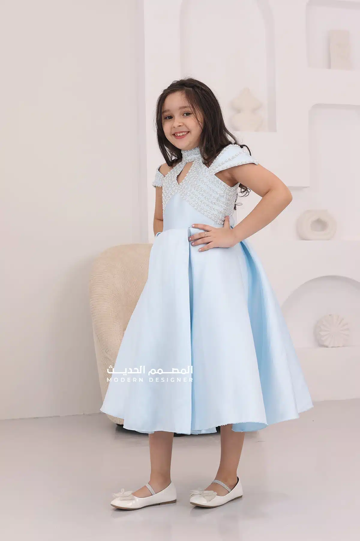 فستان بناتي فخم بتصميم روماني فستان بناتي فخم بتصميم روماني