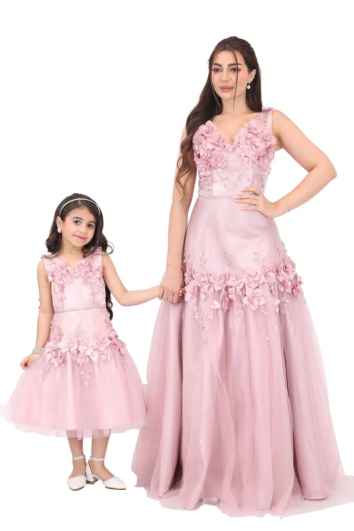 فستان سهرة راقي بورد بارز