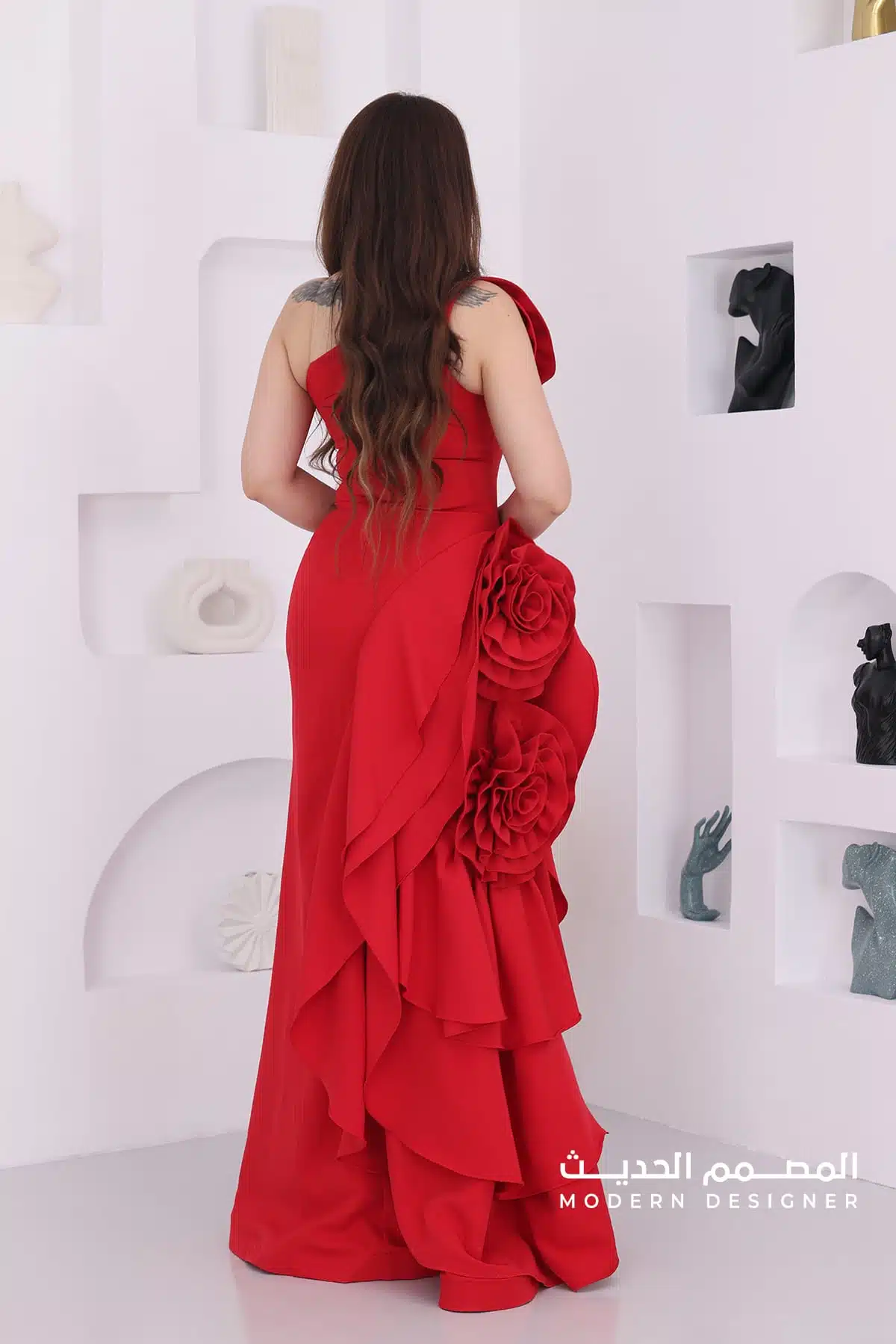 فستان سهرة فخم ورد