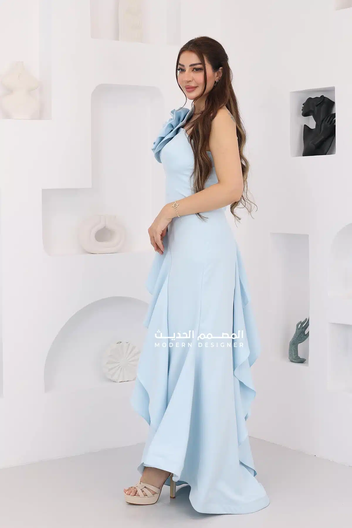 فستان سهرة فخم ورد