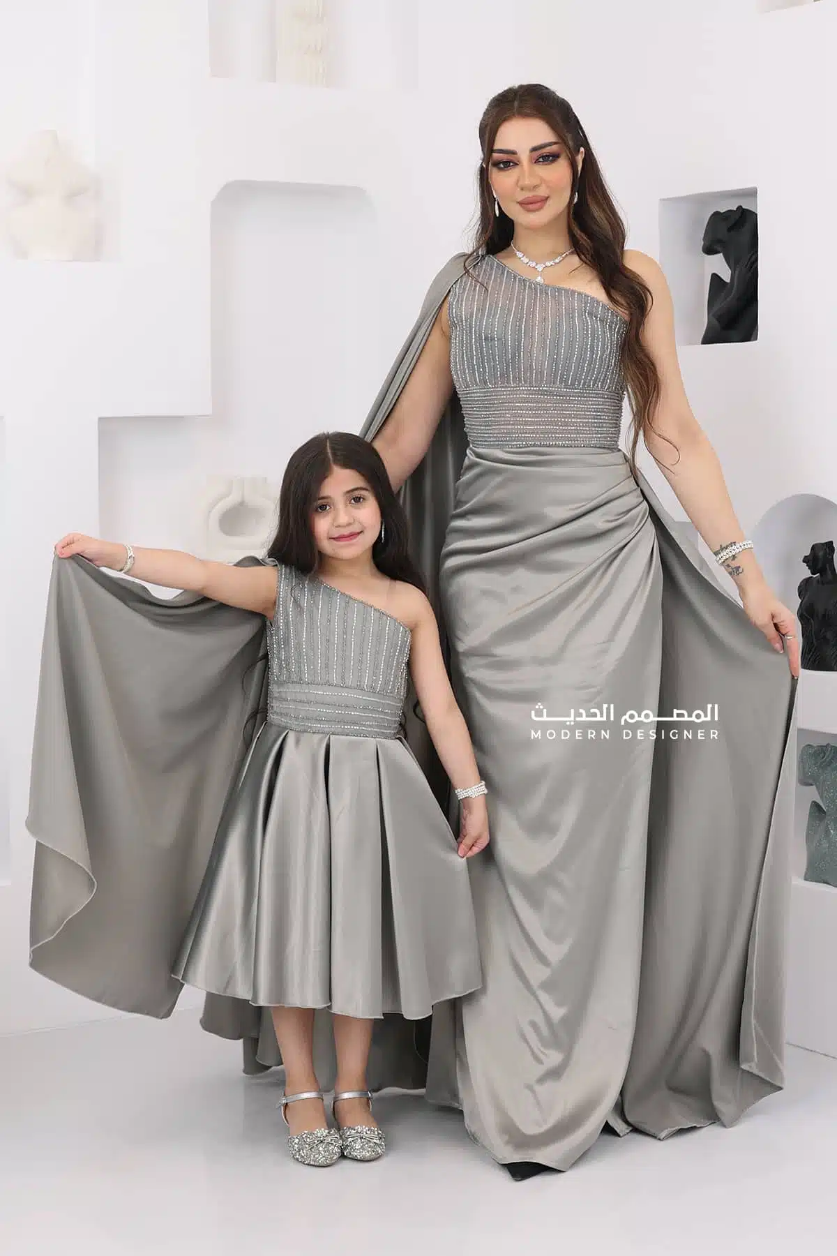 فستان سهرة بكم طويل أنيق