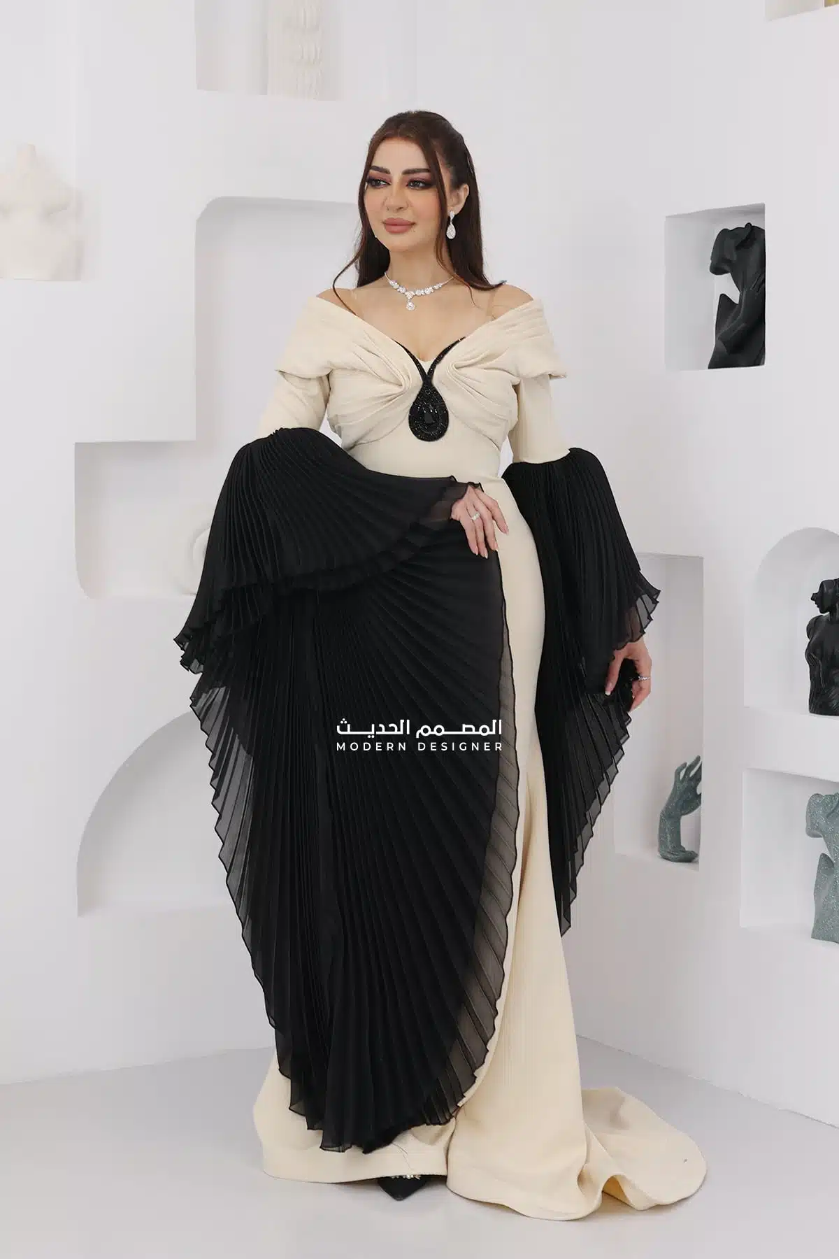 ⁦فستان سهرة باكمام طويلة فخمة⁩ - الصورة ⁦2⁩