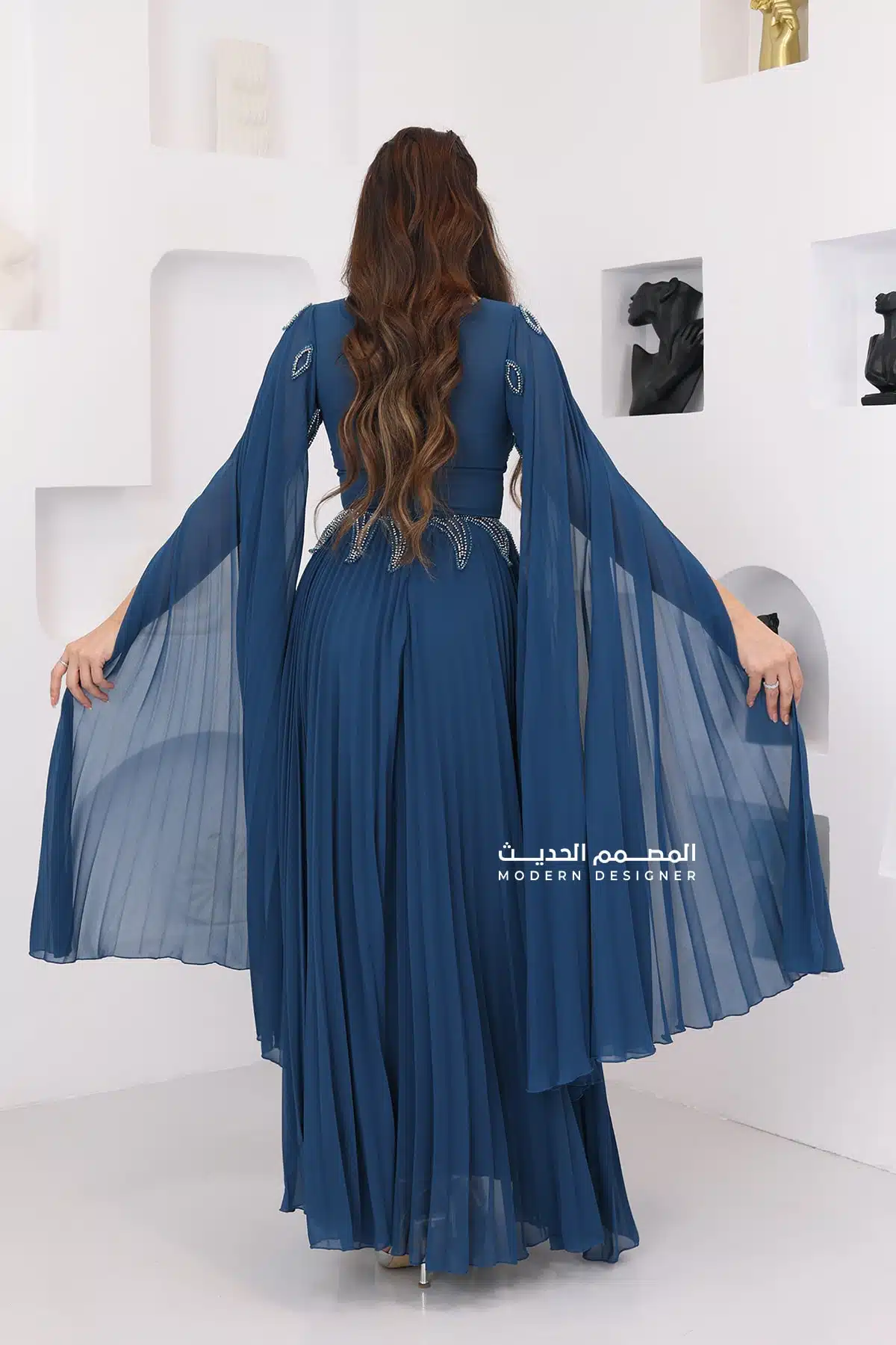 فستان سواريه بتطريز فخم