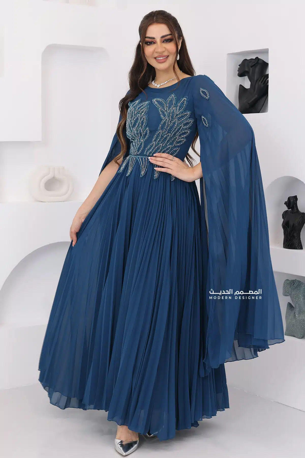 فستان سواريه بتطريز فخم