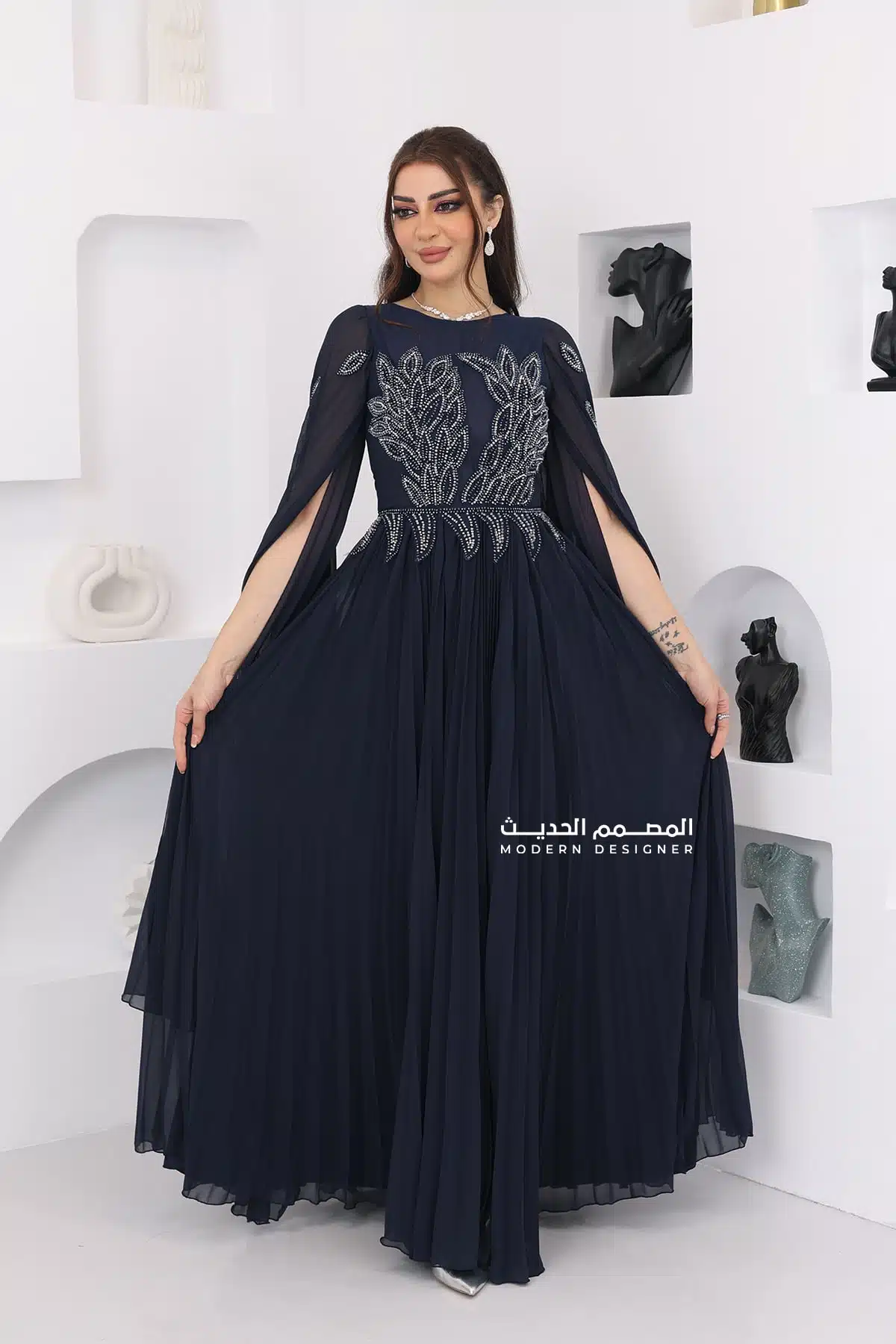 فستان سواريه بتطريز فخم