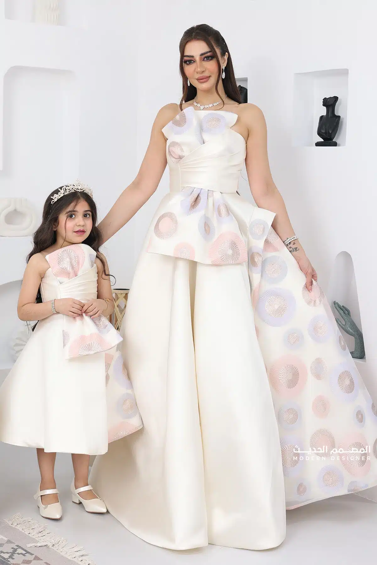 فستان بناتي بتصميم فاخر فستان بناتي بتصميم فاخر