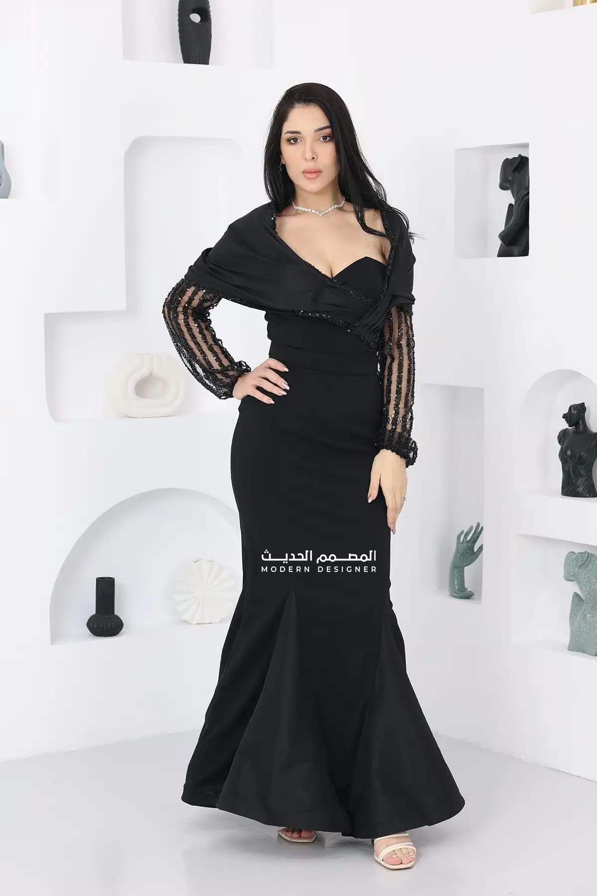 فستان سواريه بأكمام مطرزة فستان سواريه بأكمام مطرزة