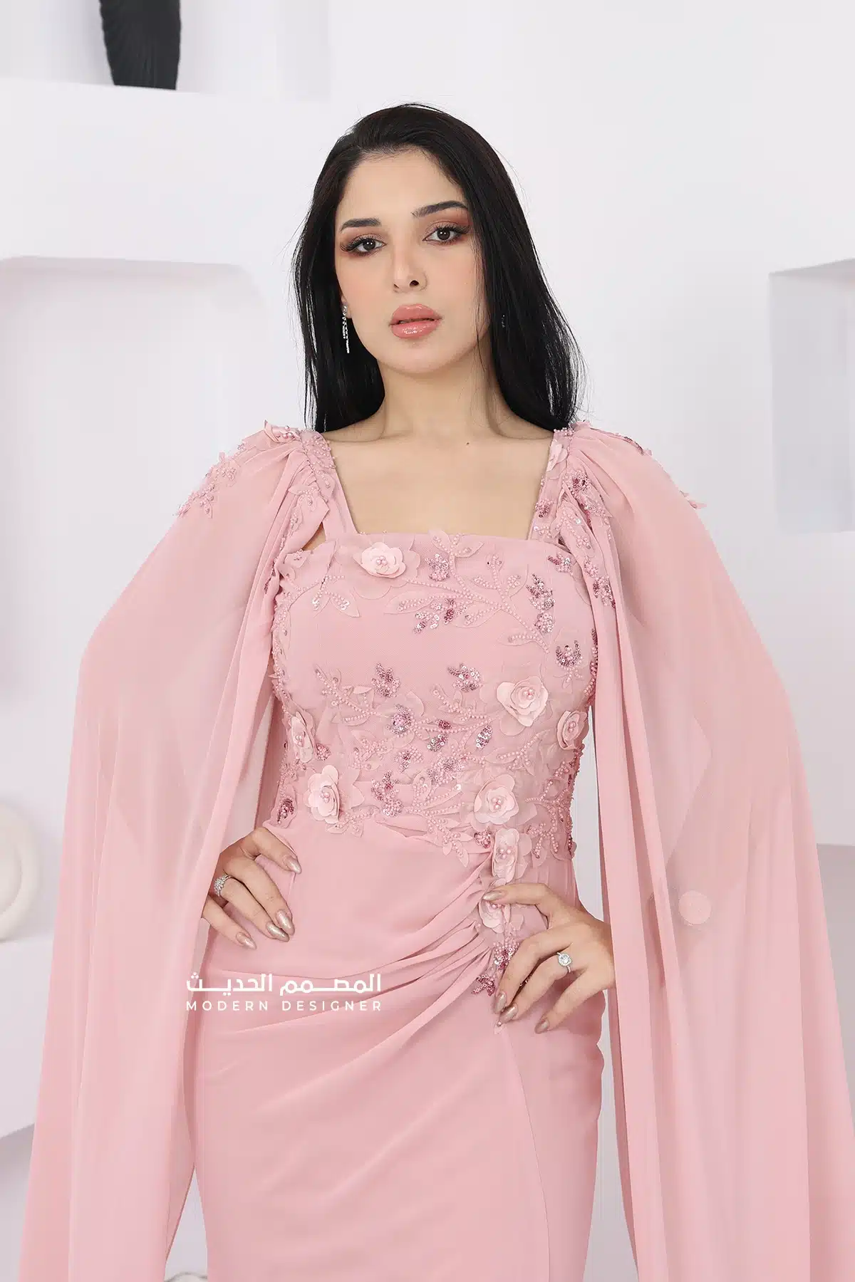 فستان سواريه باكمام منديل فخمة