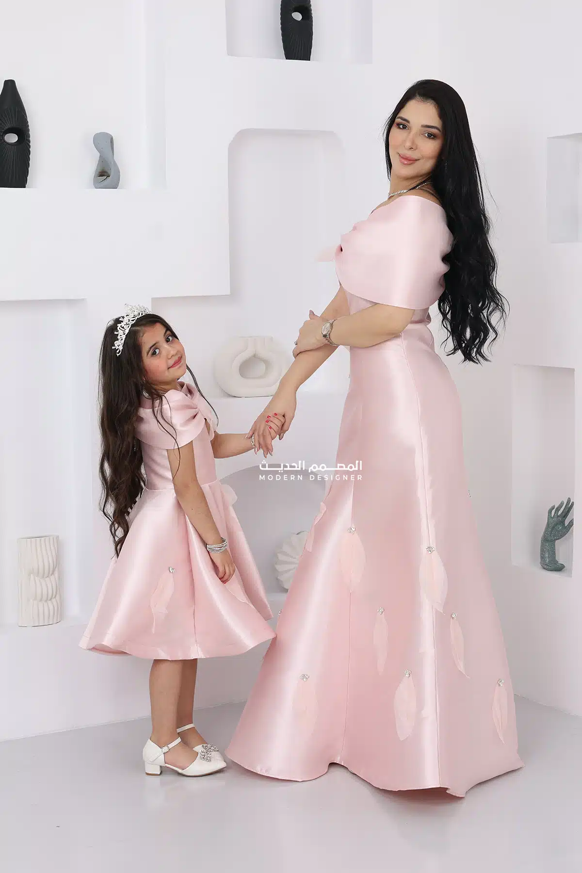 فستان بناتي سواريه بتصميم فخم