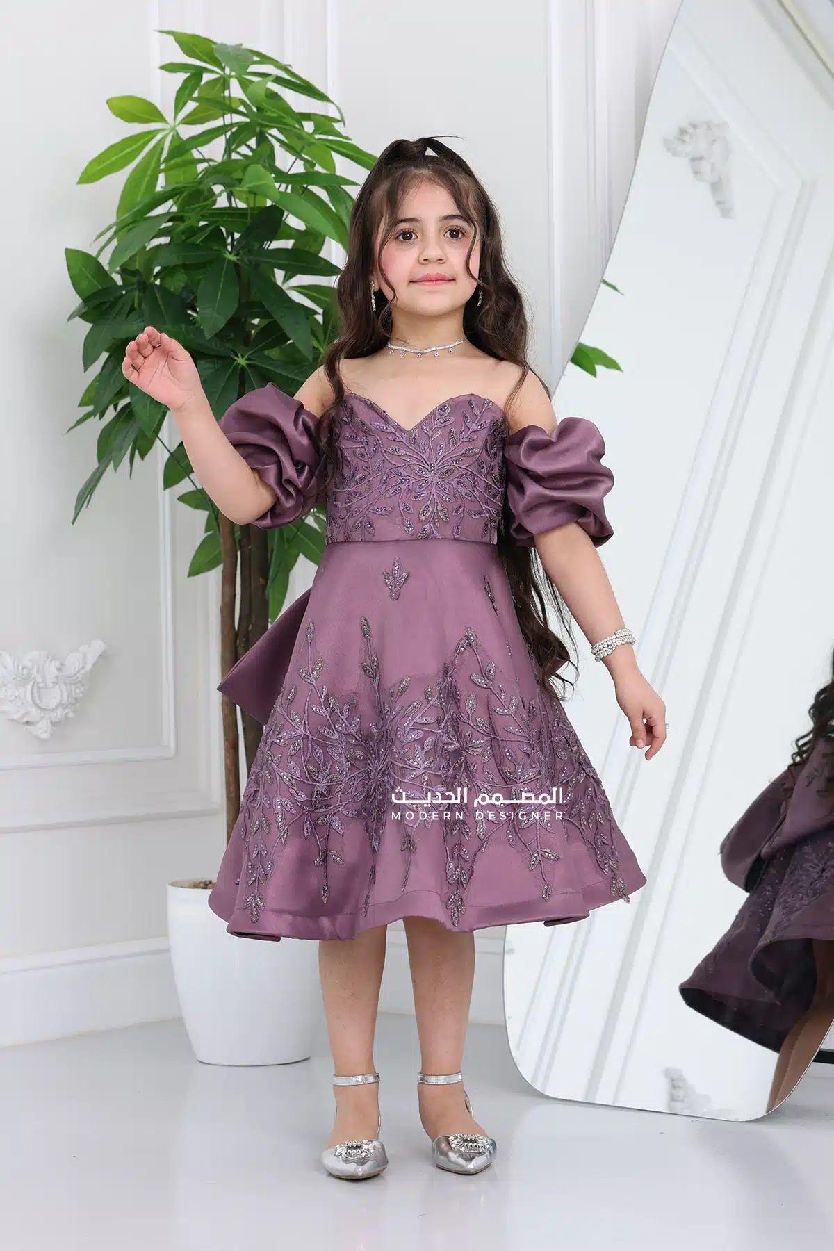 فستان بناتي انيق بأكمام بوف فستان بناتي انيق بأكمام بوف