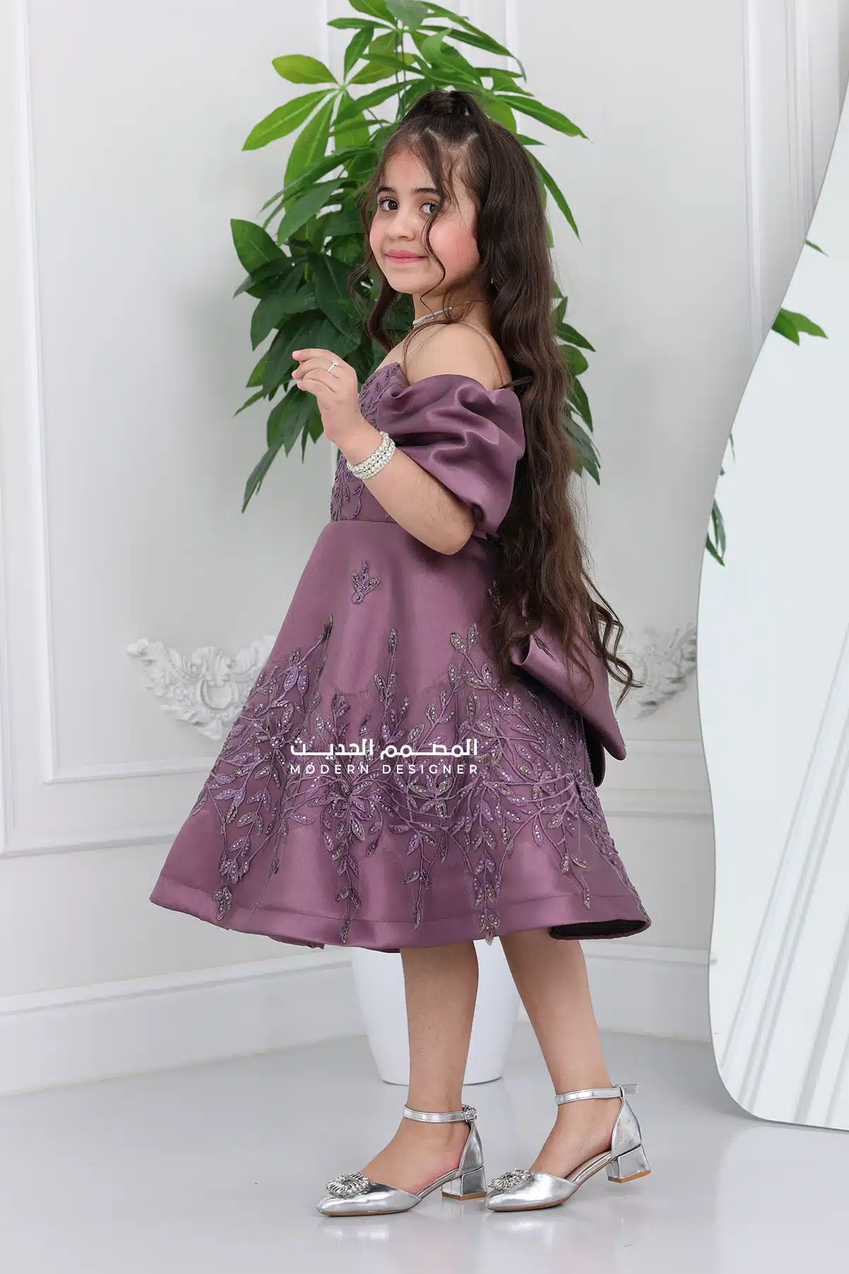 فستان بناتي انيق بأكمام بوف فستان بناتي انيق بأكمام بوف